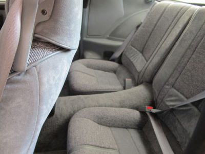 1991-R7U-10k-interior-back-seat